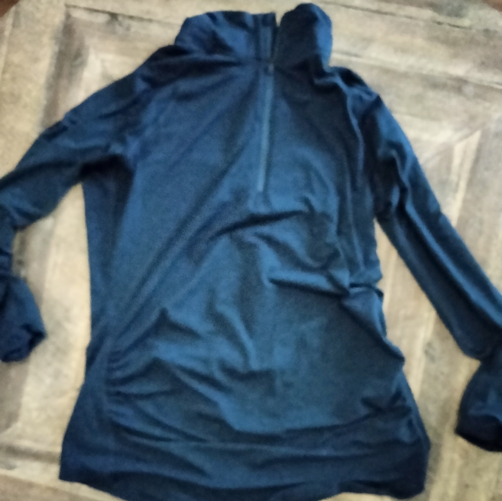 Gap maternity quarter zip
